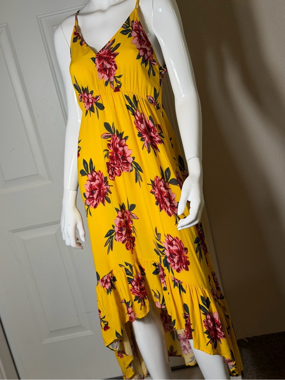Pacific Vibes~Bright~Yellow~Floral~V-Neck~High-Low~Ruffle Hem~Maxi Dress~Size L